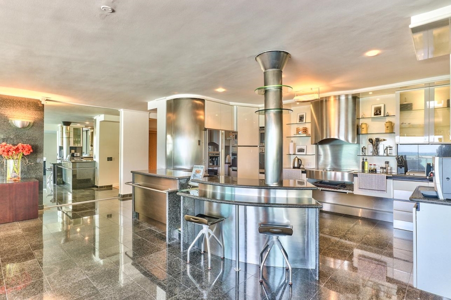 3 Bedroom Property for Sale in Clifton Western Cape